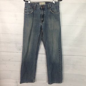 SIGNATURE LEVI'S STRAIGHT JEANS